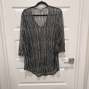Jordan Taylor Black White Textured Tunic Top Sheer Knit Cover-Up stretchy Layer